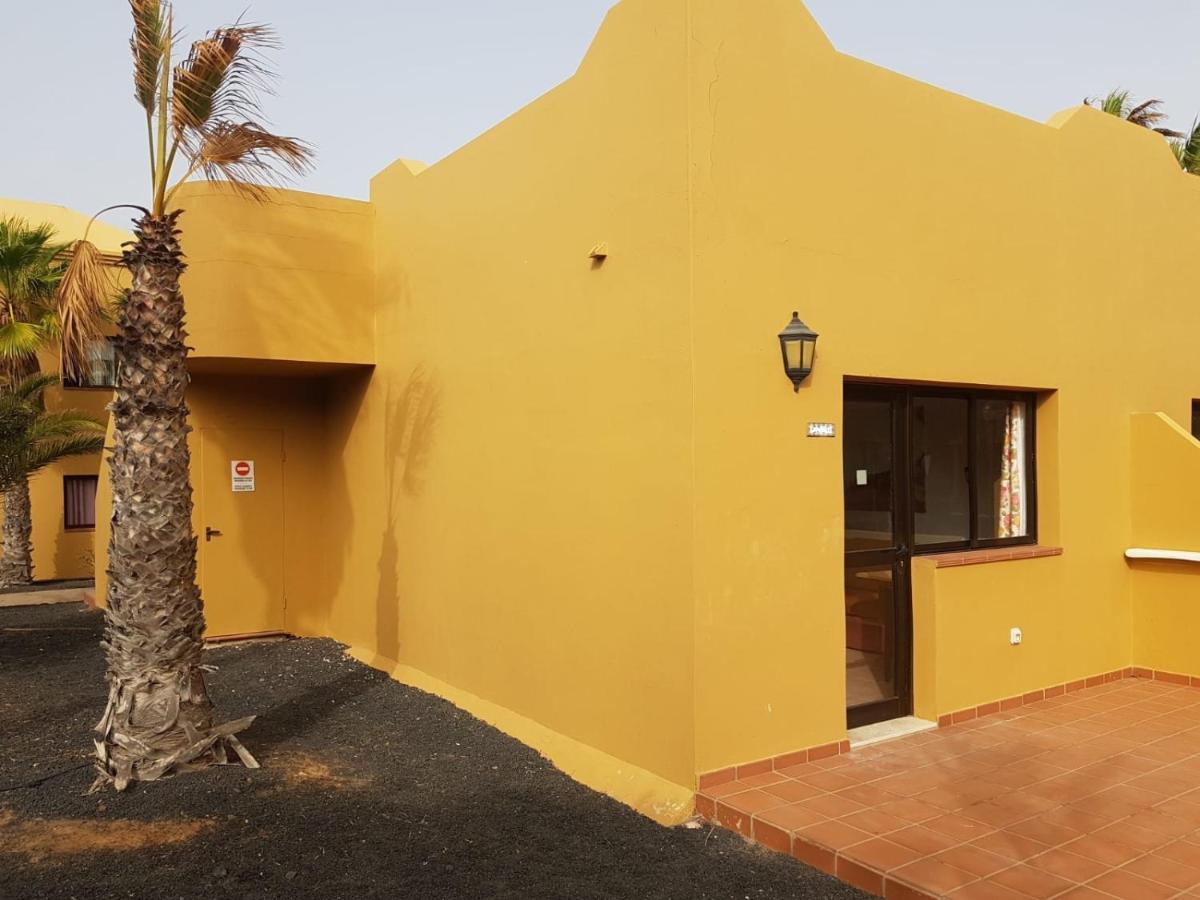Apartamentos Corralejo Playa Oasis ภายนอก รูปภาพ