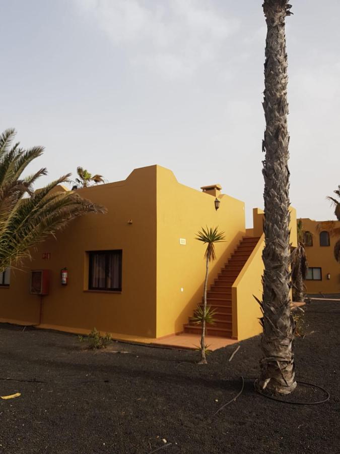 Apartamentos Corralejo Playa Oasis ภายนอก รูปภาพ