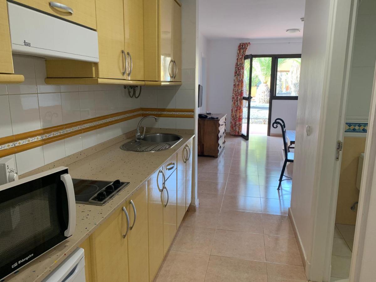 Apartamentos Corralejo Playa Oasis ภายนอก รูปภาพ