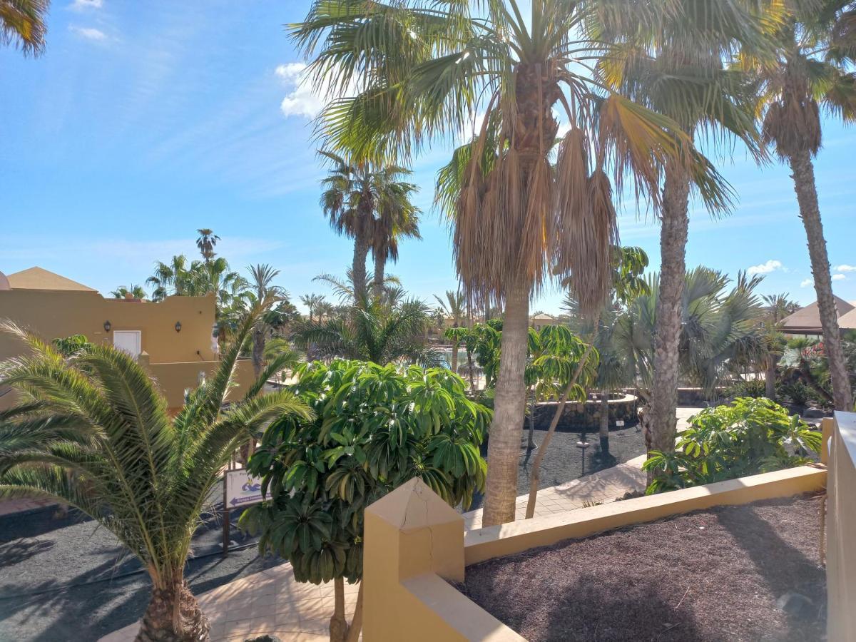 Apartamentos Corralejo Playa Oasis ภายนอก รูปภาพ