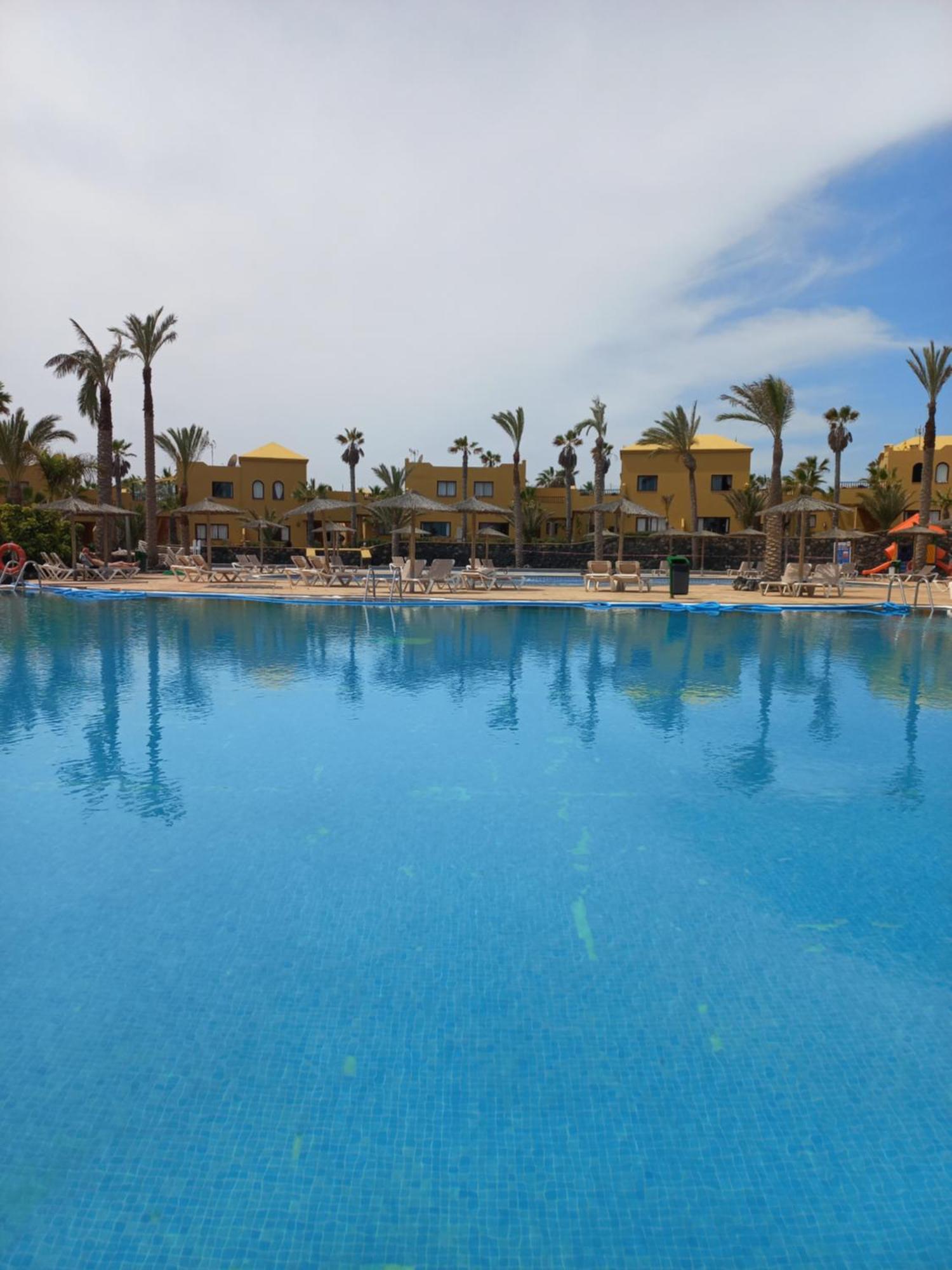 Apartamentos Corralejo Playa Oasis ภายนอก รูปภาพ